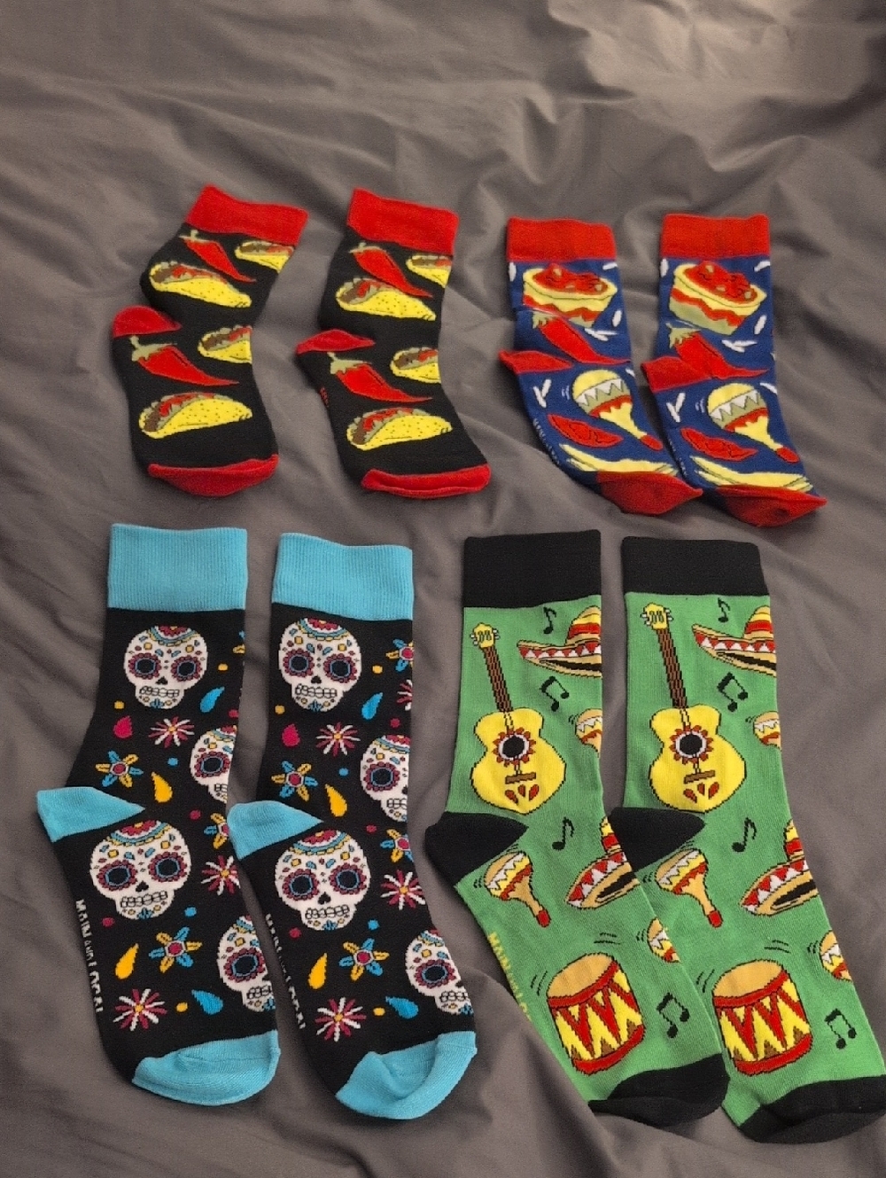 Main And Local Colorful Novelty Unisex Socks